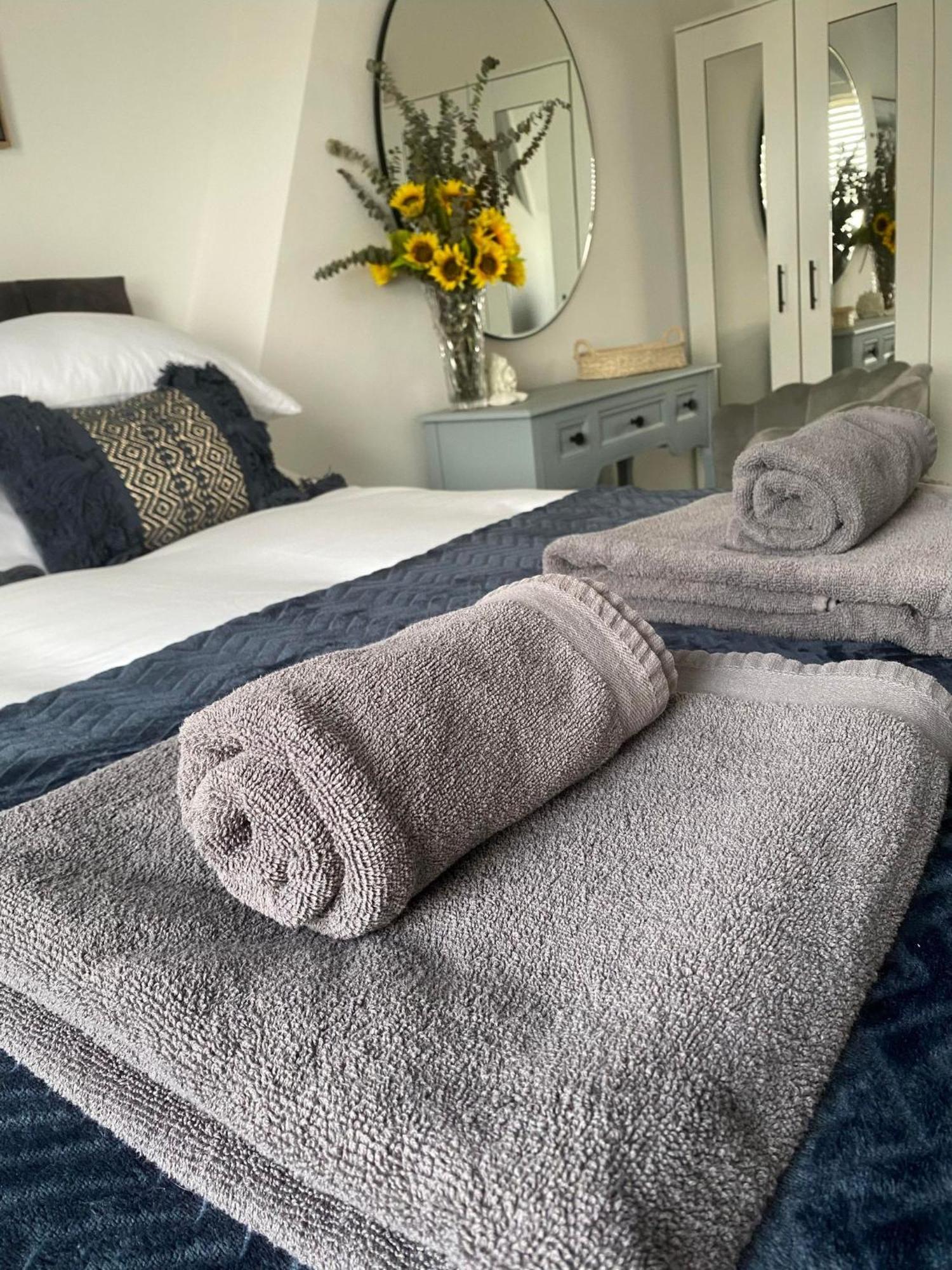 The Penthouse At Percy House Pet Friendly 2 Bedroom In Sleeps 4 People Located In The Town Centre