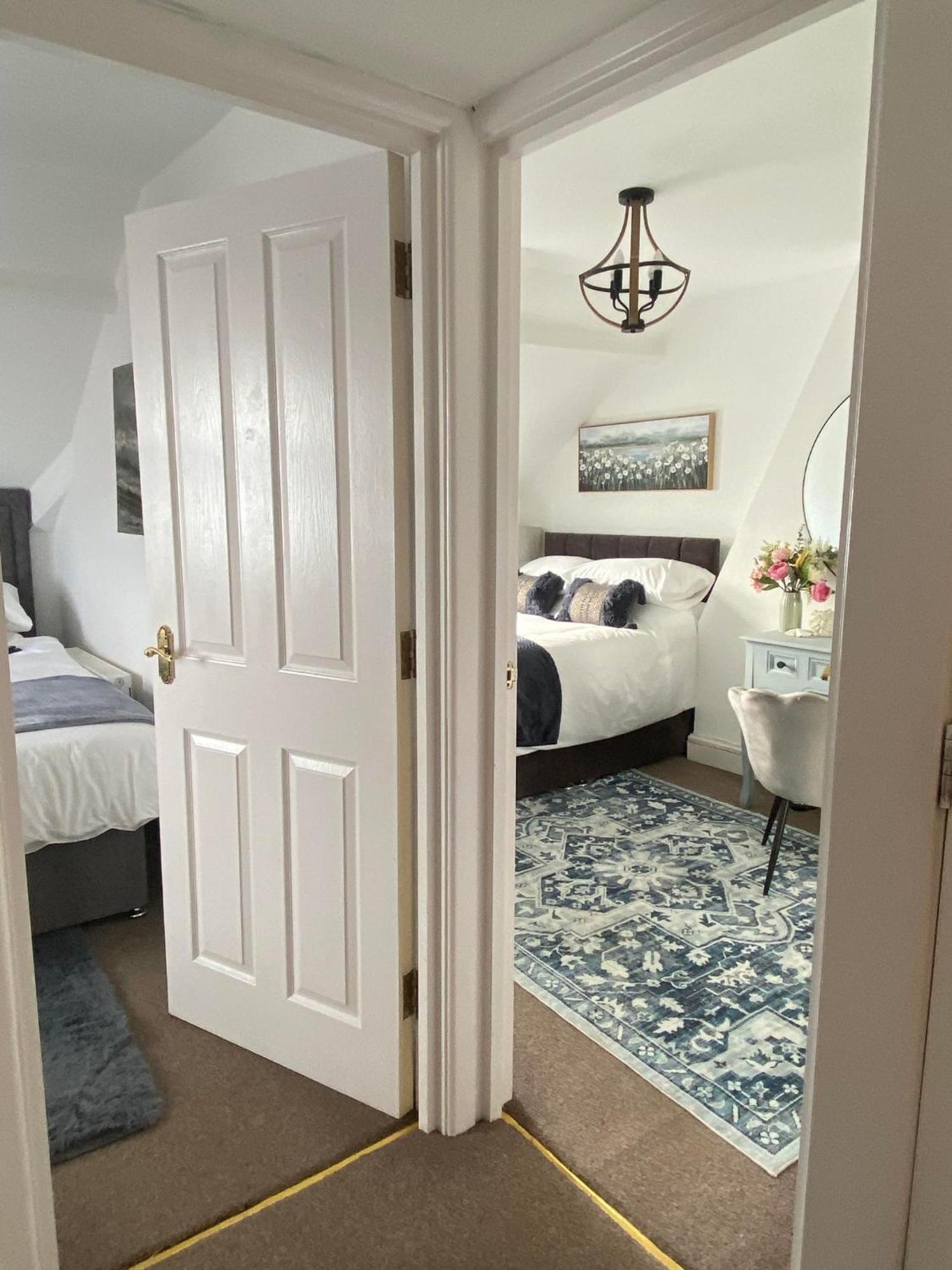 Apartment The Penthouse At Percy House Pet Friendly 2 Bedroom In Sleeps 4 People Located In The Town Centre