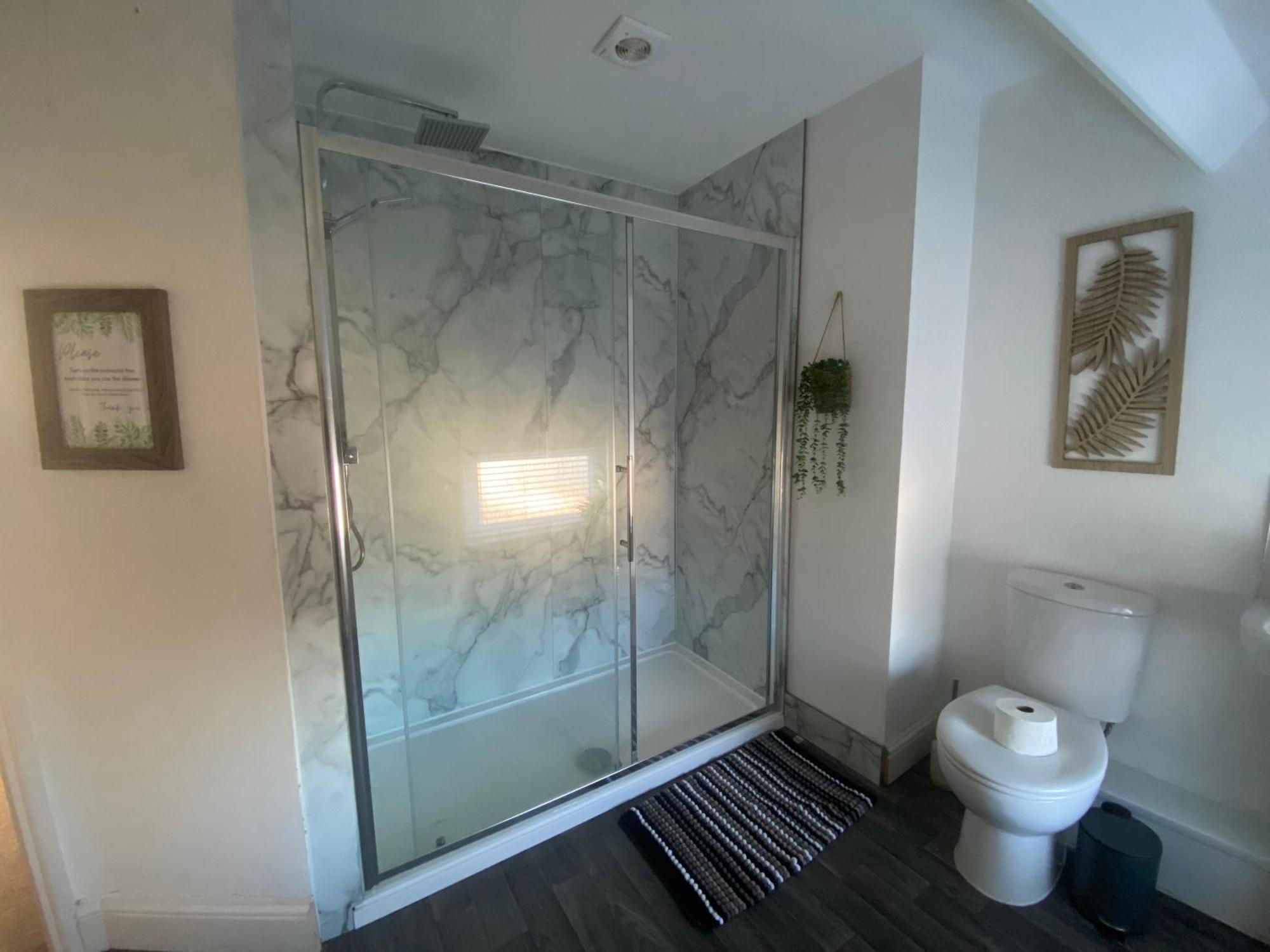 Apartment The Penthouse At Percy House Pet Friendly 2 Bedroom In Sleeps 4 People Located In The Town Centre